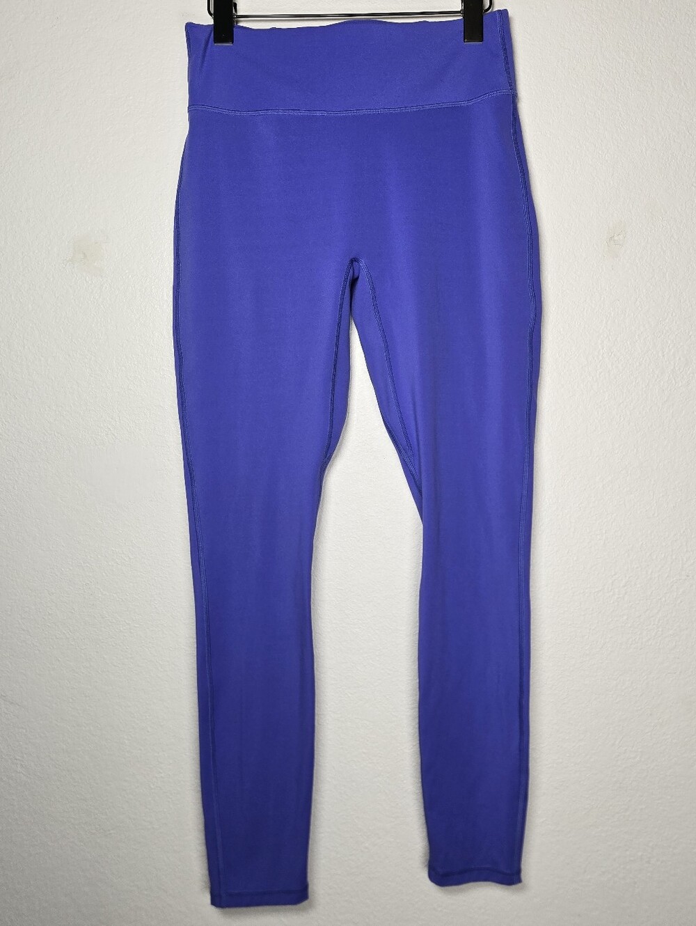 Fabletics Motion360 Periwinkle Mesh Cross Strap Leggings - Size L